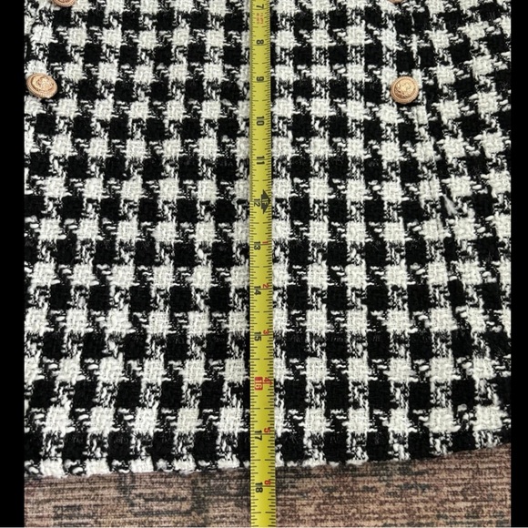 Rochelle Houndstooth Mini Skirt - Picture 10 of 10